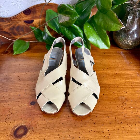 Aldo Shoes - Vintage ALDO Made in Italy Slingback Heels Size 37 Cream Leather Sole Woven
